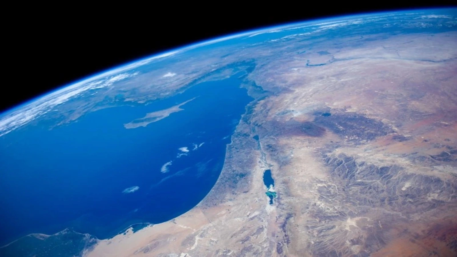 What If Earth tilted 31.5 inches Explained Simply